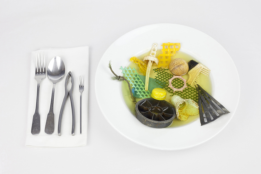 Sopa de Marisco (Seafood in a Clear Saffron Broth)
